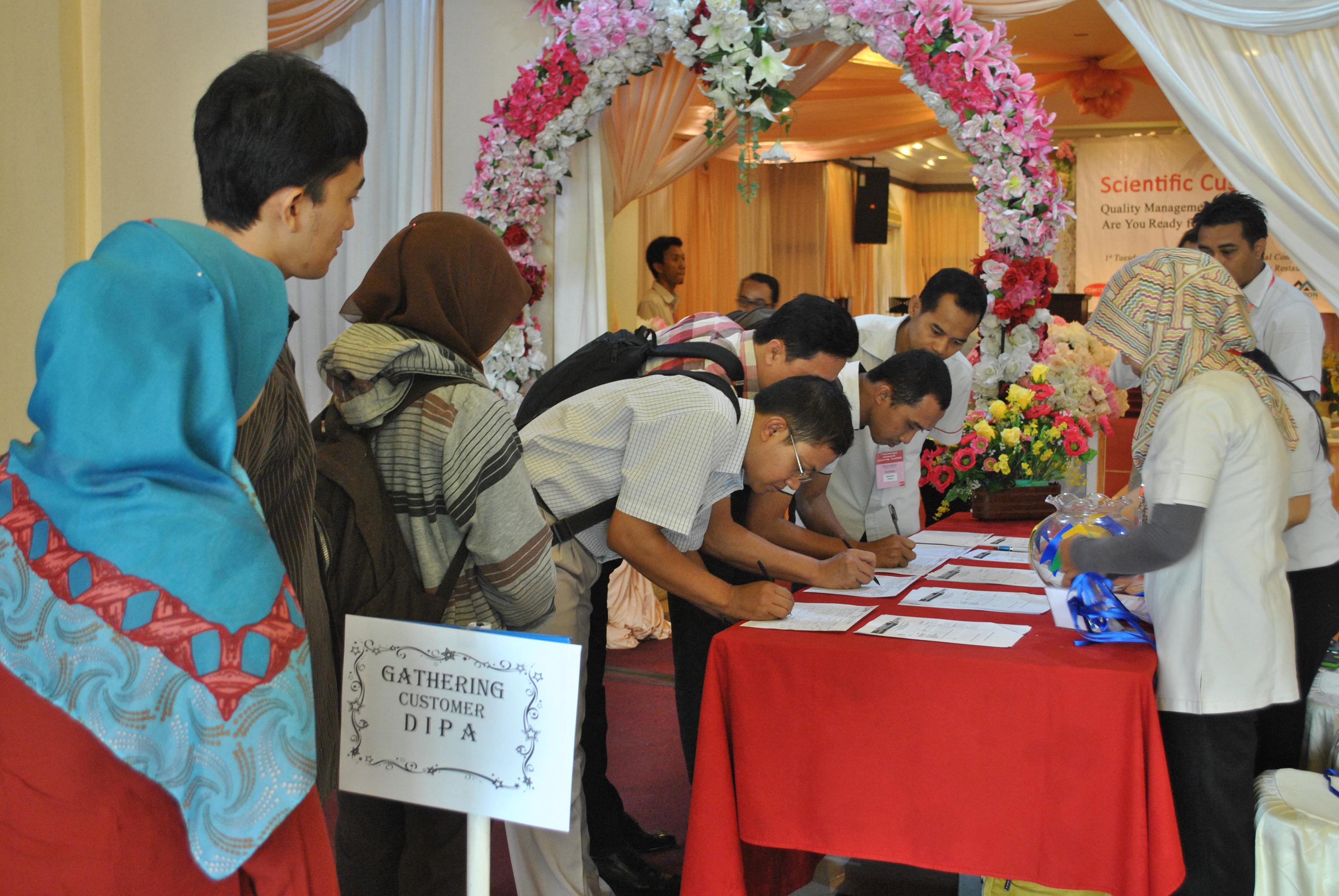 DIPA Healthcare Scientific Customer Gathering 2015 (Surabaya) photo picture